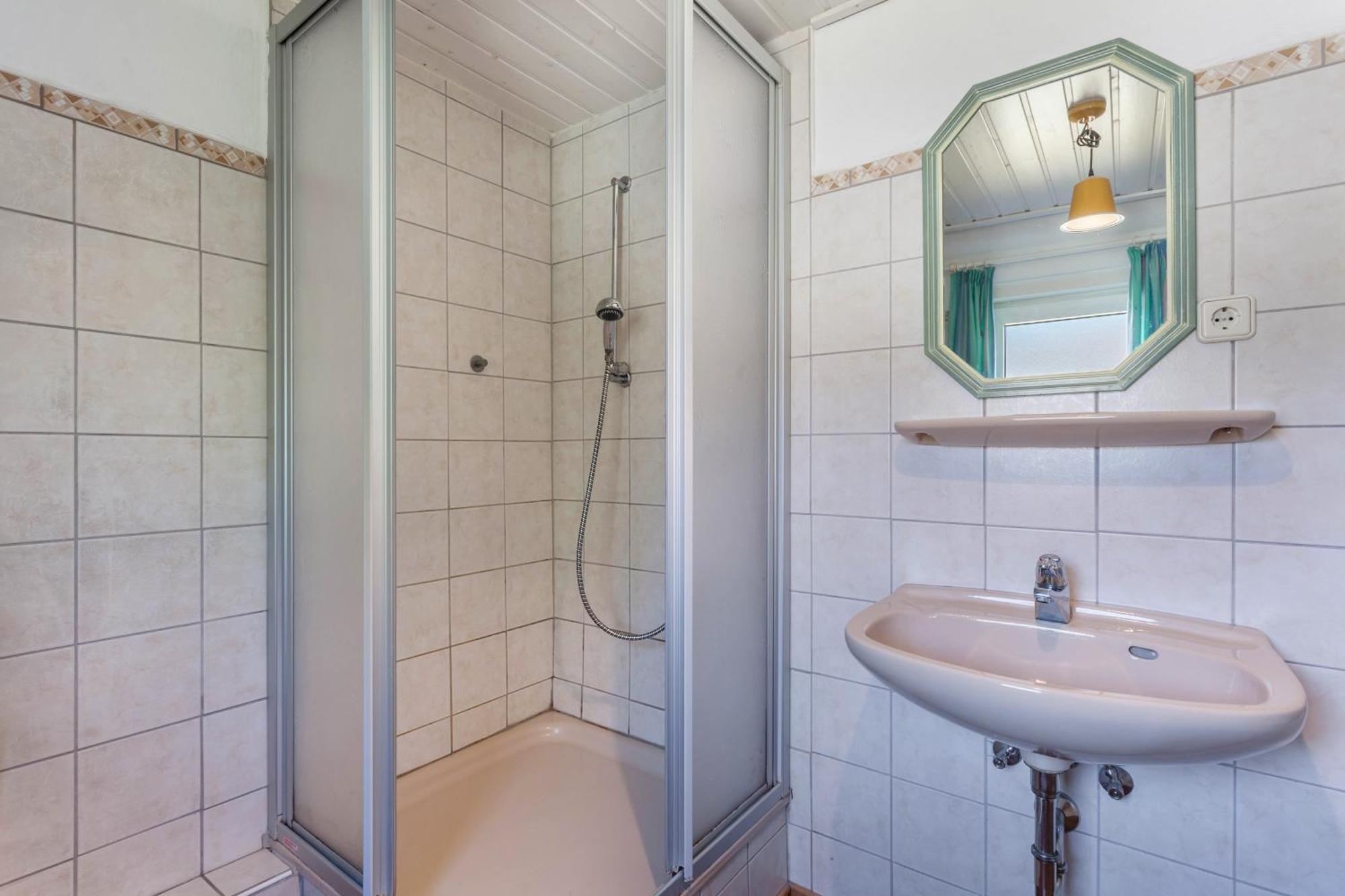 Lindenhof Apartment *